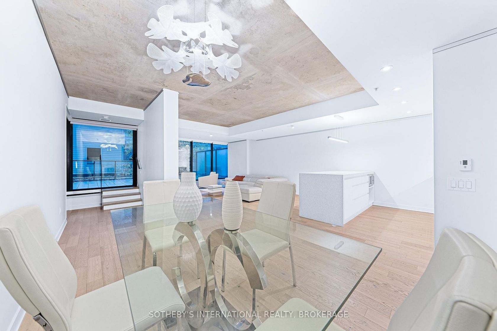 212 - 629 King Street W, Waterfront Communities C1, Toronto 