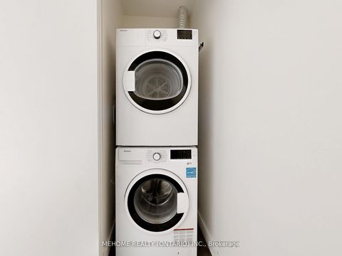 Photo 19 at 702 - 2A Church Street, Waterfront Communities C8, Toronto
