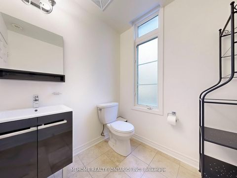 Photo 20 at 702 - 2A Church Street, Waterfront Communities C8, Toronto