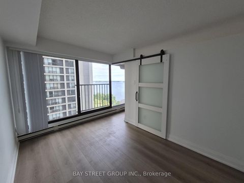 Photo 3 at 1305 - 65 Harbour Square, Waterfront Communities C1, Toronto