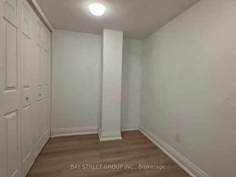 Photo 5 at 1305 - 65 Harbour Square, Waterfront Communities C1, Toronto