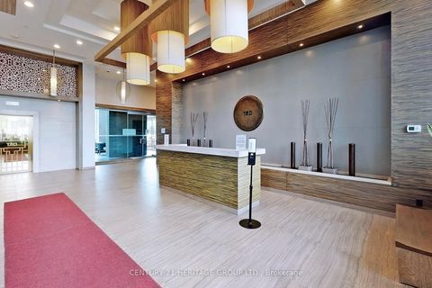 Photo 5 at 322 - 8763 Bayview Avenue, Doncrest, Richmond Hill
