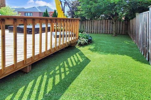 Photo 49 at 32 Shadow Falls Drive, Jefferson, Richmond Hill