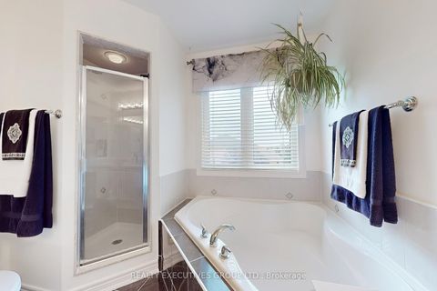 Photo 27 at 32 Shadow Falls Drive, Jefferson, Richmond Hill