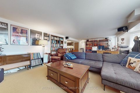 Photo 42 at 32 Shadow Falls Drive, Jefferson, Richmond Hill