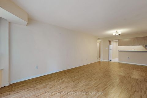 Photo 11 at 205 - 309 Major Mackenzie Drive, Harding, Richmond Hill
