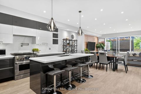 Photo 2 at 272A Beta Street, Alderwood, Toronto