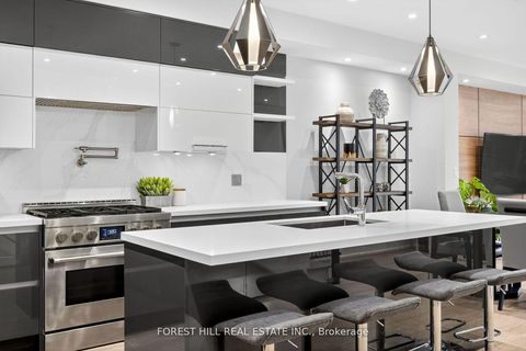 Photo 3 at 272A Beta Street, Alderwood, Toronto