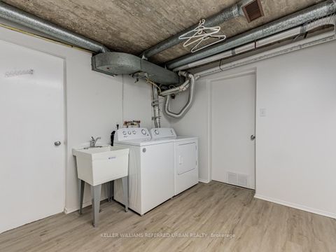 Photo 20 at 15 York Valley Crescent, York Mills, Toronto