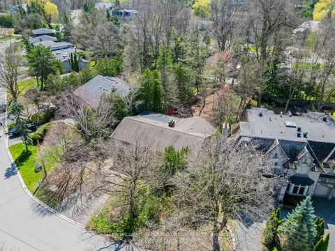Photo 27 at 15 York Valley Crescent, York Mills, Toronto