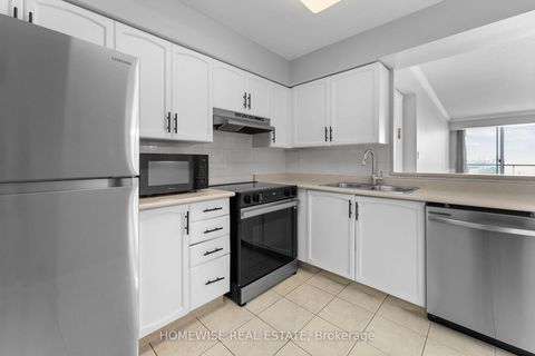 Photo 2 at 910 - 850 Steeles Avenue, Lakeview Estates, Vaughan