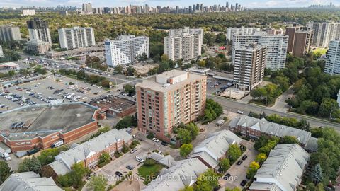 Photo 29 at 910 - 850 Steeles Avenue, Lakeview Estates, Vaughan