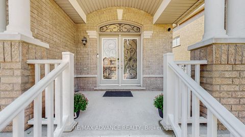 Photo 1 at 151 Laramie Crescent, Patterson, Vaughan