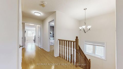 Photo 14 at 151 Laramie Crescent, Patterson, Vaughan