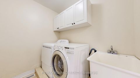 Photo 27 at 151 Laramie Crescent, Patterson, Vaughan