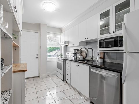 Photo 9 at 412 Maybank Avenue, Junction Area, Toronto