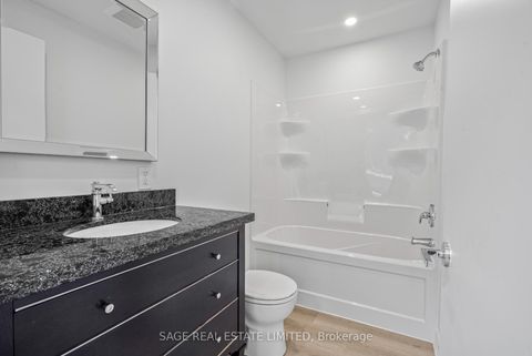 Photo 21 at 25 Chamberlain Avenue, Belgravia, Toronto