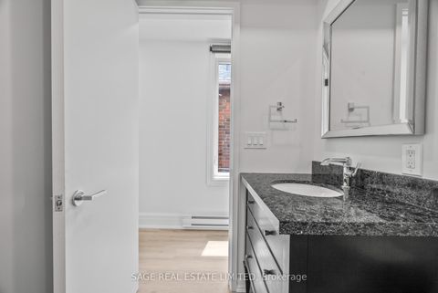 Photo 22 at 25 Chamberlain Avenue, Belgravia, Toronto