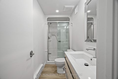 Photo 37 at 25 Chamberlain Avenue, Belgravia, Toronto