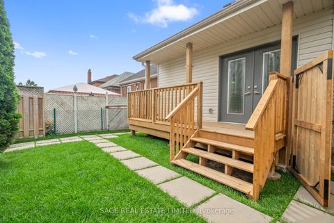 Photo 42 at 25 Chamberlain Avenue, Belgravia, Toronto