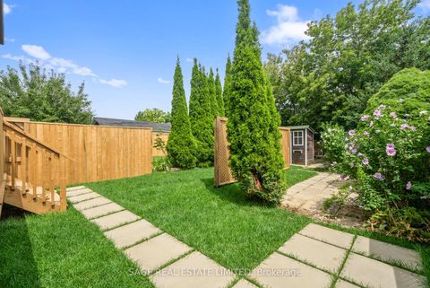 Photo 44 at 25 Chamberlain Avenue, Belgravia, Toronto