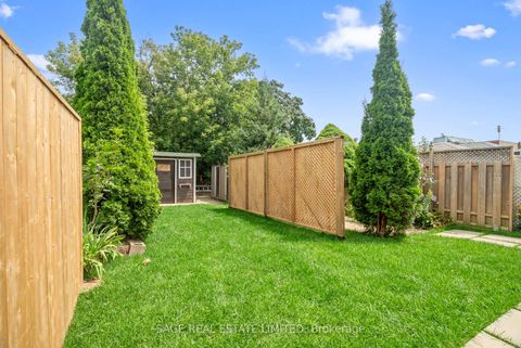 Photo 47 at 25 Chamberlain Avenue, Belgravia, Toronto