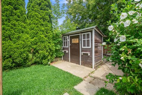 Photo 49 at 25 Chamberlain Avenue, Belgravia, Toronto