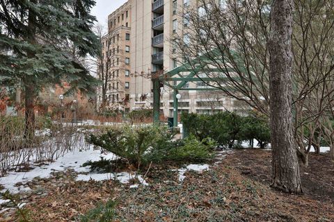 Photo 23 at 704 - 284 Bloor Street W, Annex, Toronto