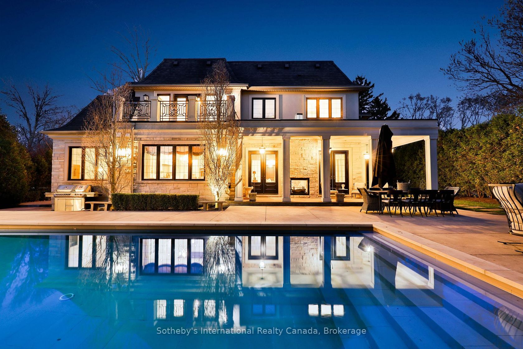 1497 Lakeshore Road W, SW Southwest, Oakville 