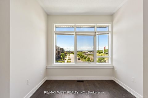 Photo 20 at 147 Salterton Circle, Rural Vaughan, Vaughan
