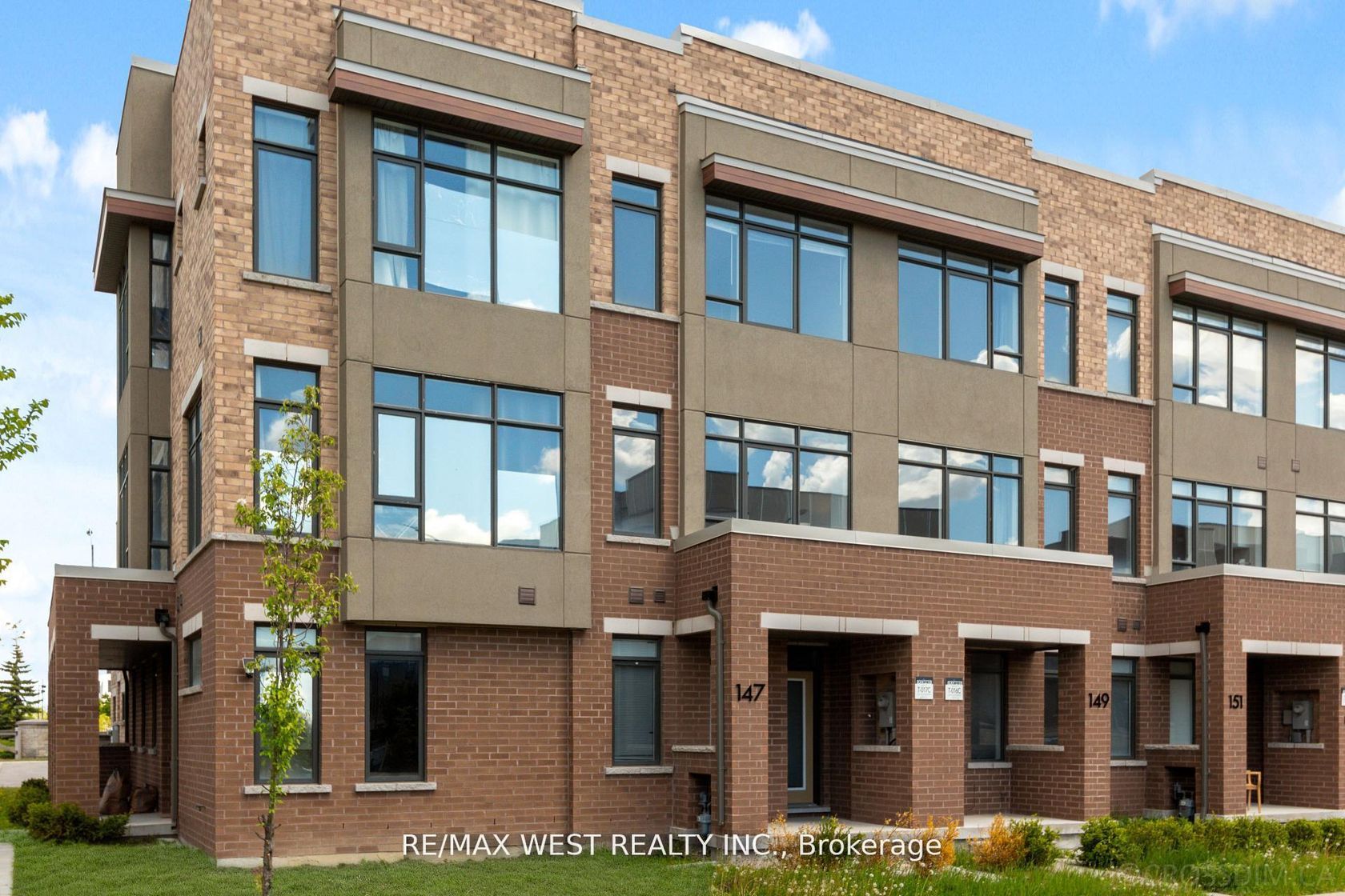 147 Salterton Circle, Rural Vaughan, Vaughan 