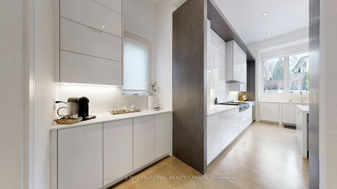 Photo 17 at 77 Bannatyne Drive, Windfields, Toronto