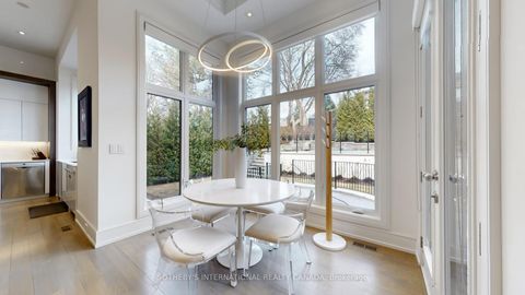 Photo 18 at 77 Bannatyne Drive, Windfields, Toronto
