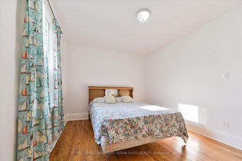 Photo 19 at 418 Sammon Avenue, East York, Toronto