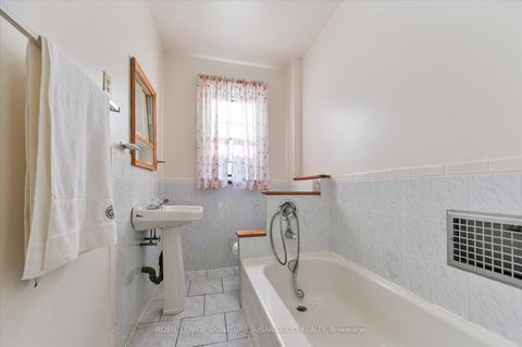 Photo 21 at 418 Sammon Avenue, East York, Toronto