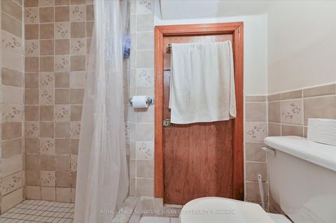 Photo 24 at 418 Sammon Avenue, East York, Toronto