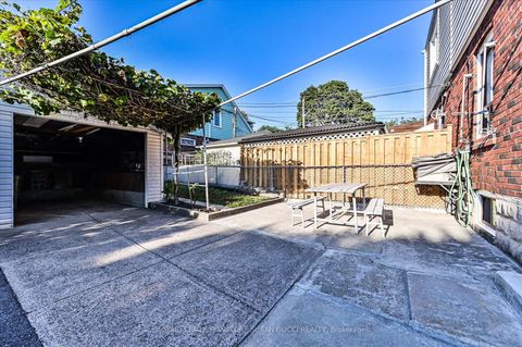 Photo 27 at 418 Sammon Avenue, East York, Toronto