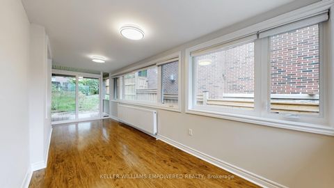 Photo 11 at 107 Lawrence Crescent, Lawrence Park South, Toronto
