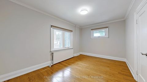 Photo 20 at 107 Lawrence Crescent, Lawrence Park South, Toronto