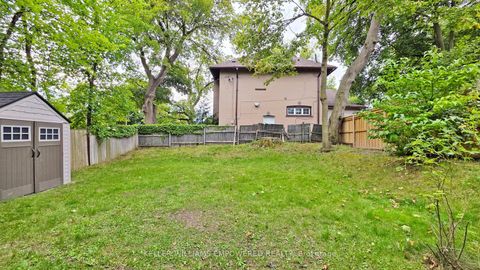 Photo 40 at 107 Lawrence Crescent, Lawrence Park South, Toronto