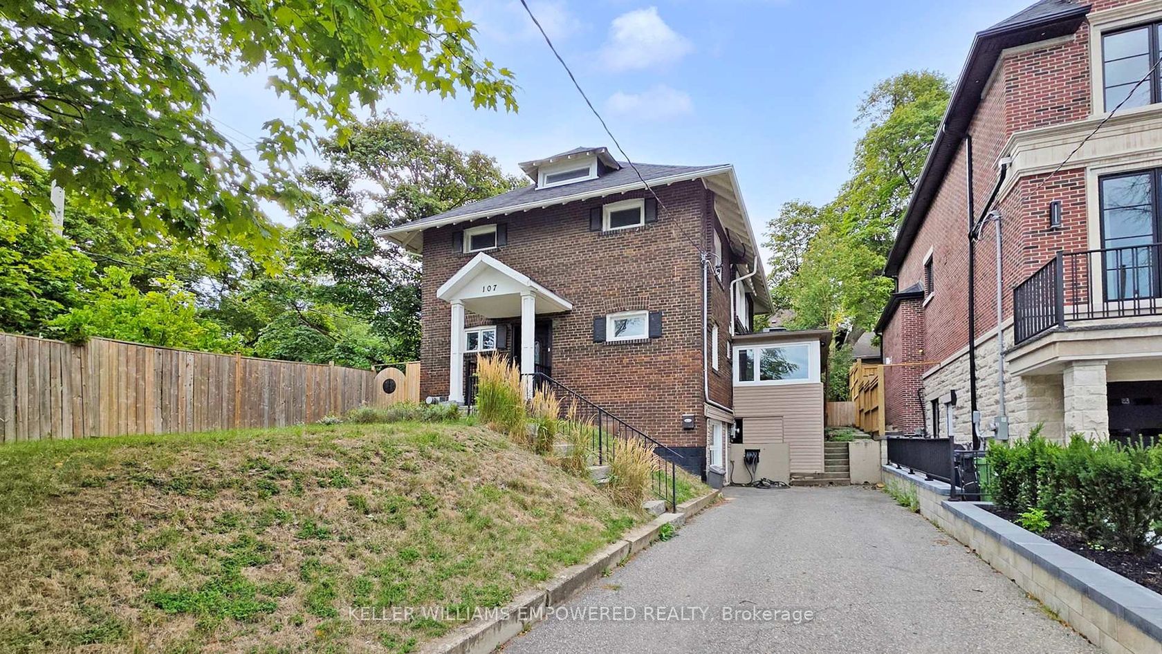 107 Lawrence Crescent, Lawrence Park South, Toronto 