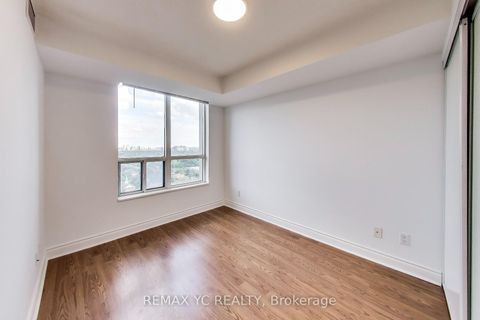 Photo 11 at 2001 - 10 Northtown Way, Willowdale East, Toronto