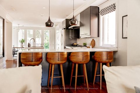 Photo 9 at 138 Ashdale Avenue, Coxwell, Toronto