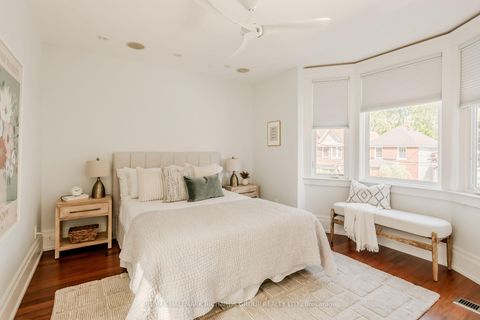 Photo 25 at 138 Ashdale Avenue, Coxwell, Toronto