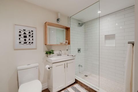 Photo 33 at 138 Ashdale Avenue, Coxwell, Toronto