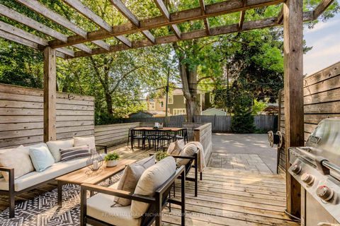 Photo 34 at 138 Ashdale Avenue, Coxwell, Toronto