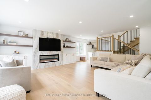 Photo 13 at 1174 Belle Aire Beach Road, Rural Innisfil, Innisfil Photo 13 at 1174 Belle Aire Beach Road, Rural Innisfil, Innisfil