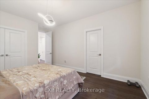 Photo 20 at 79 Mevira Gardens, GO Glenorchy, Oakville