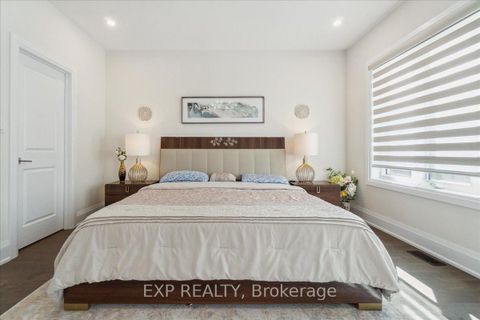 Photo 36 at 79 Mevira Gardens, GO Glenorchy, Oakville
