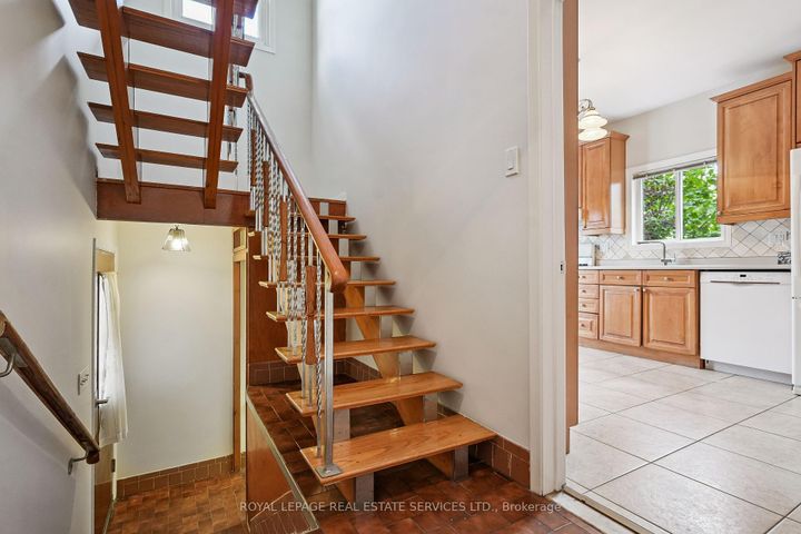 Photo 19 at 29 Greenlaw Avenue, Davenport, Toronto